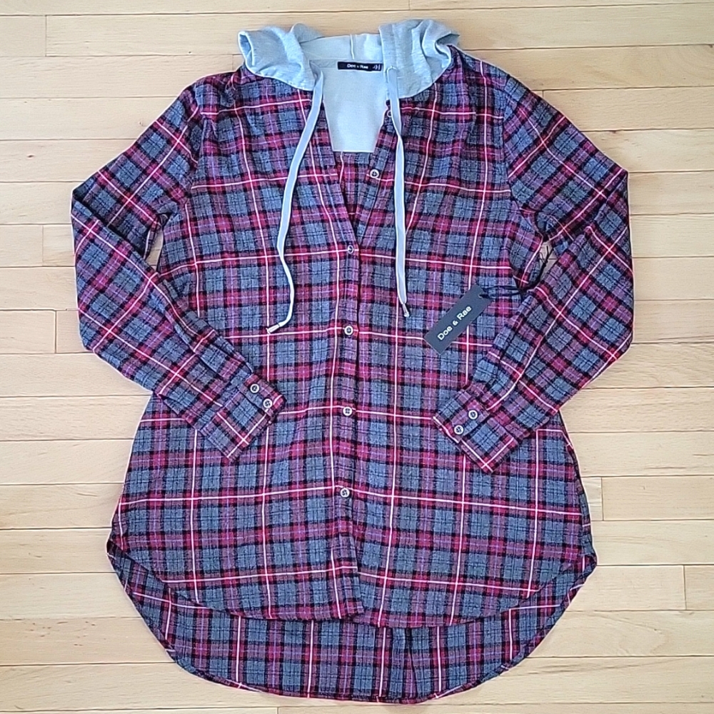 3/$15 NWT Doe & Rae long flannel button down top grey size large